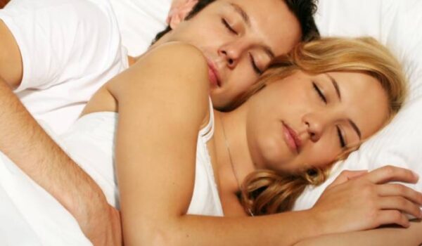Položaj spavanja otkriva u kom je stanju vaša veza – da li ste bliski, zavisni ili pred razlazom